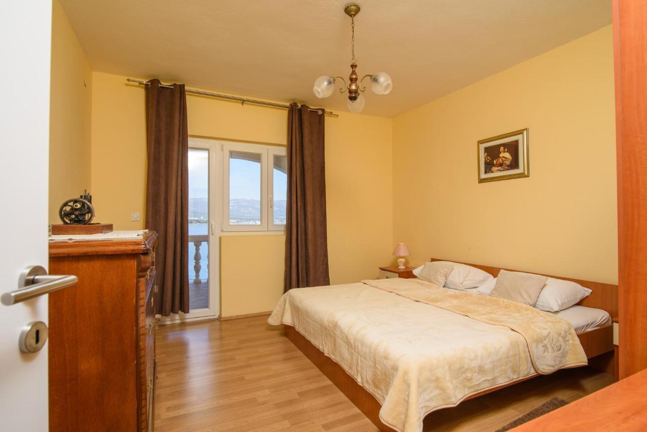 Apartmen Karmen 2 Traù Esterno foto
